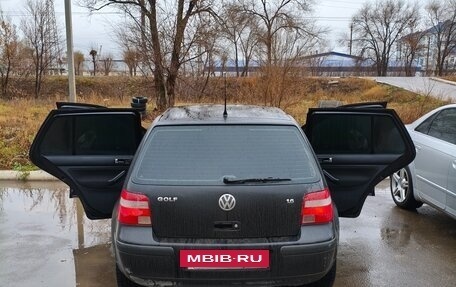 Volkswagen Golf IV, 2002 год, 450 000 рублей, 2 фотография