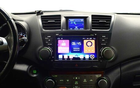 Toyota Highlander III, 2012 год, 1 935 000 рублей, 7 фотография