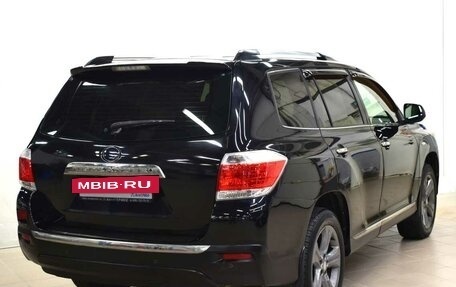 Toyota Highlander III, 2012 год, 1 935 000 рублей, 4 фотография