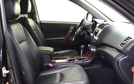 Toyota Highlander III, 2012 год, 1 935 000 рублей, 14 фотография