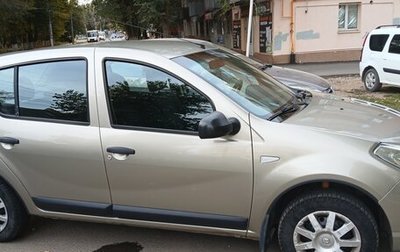 Renault Sandero I, 2010 год, 500 000 рублей, 1 фотография