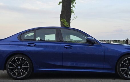 BMW 3 серия, 2021 год, 4 500 000 рублей, 2 фотография