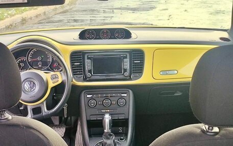 Volkswagen Beetle, 2014 год, 1 400 000 рублей, 14 фотография