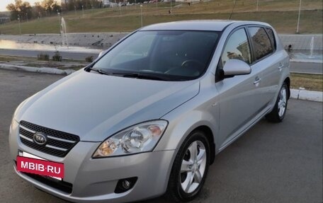 KIA cee'd I рестайлинг, 2007 год, 580 000 рублей, 2 фотография