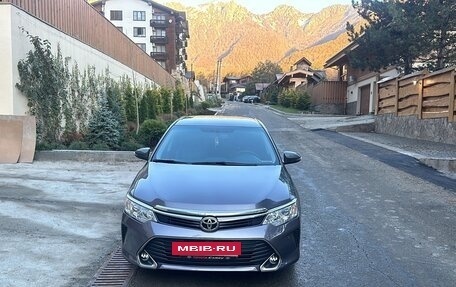 Toyota Camry, 2016 год, 1 800 000 рублей, 4 фотография