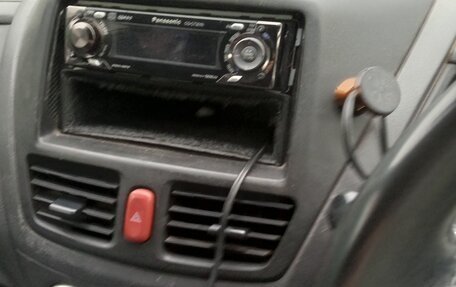 Suzuki Aerio, 2001 год, 330 000 рублей, 8 фотография