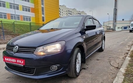 Volkswagen Polo VI (EU Market), 2014 год, 651 000 рублей, 2 фотография
