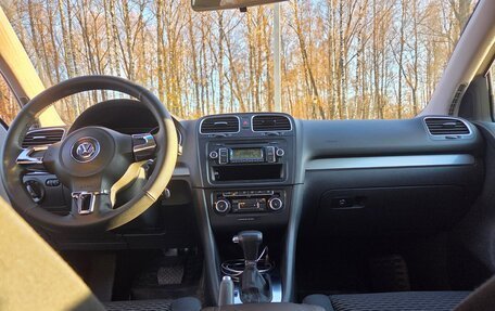 Volkswagen Golf VI, 2010 год, 840 000 рублей, 5 фотография