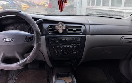 Ford Taurus IV рестайлинг, 2002 год, 230 000 рублей, 16 фотография