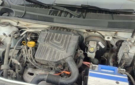 Renault Sandero II рестайлинг, 2017 год, 500 000 рублей, 7 фотография