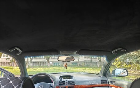 Toyota Avensis III рестайлинг, 2003 год, 650 000 рублей, 11 фотография