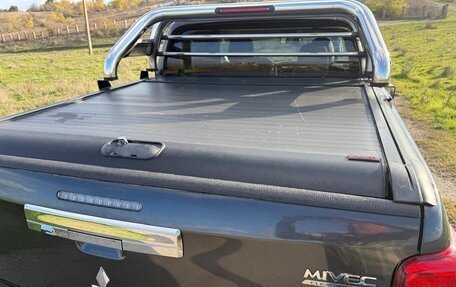 Mitsubishi L200 IV рестайлинг, 2022 год, 3 500 000 рублей, 6 фотография