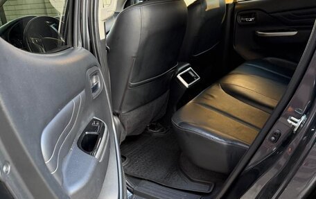 Mitsubishi L200 IV рестайлинг, 2022 год, 3 500 000 рублей, 13 фотография