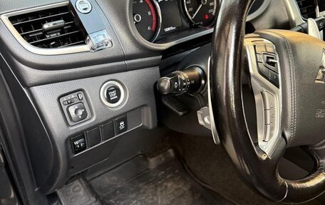 Mitsubishi L200 IV рестайлинг, 2022 год, 3 500 000 рублей, 19 фотография