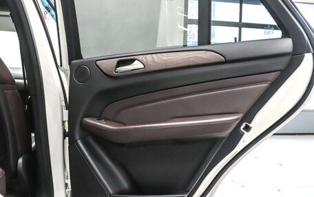 Mercedes-Benz M-Класс, 2012 год, 2 099 000 рублей, 24 фотография