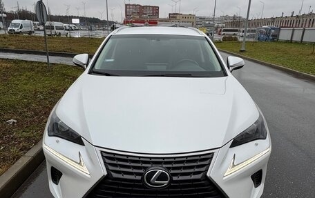 Lexus NX I, 2018 год, 3 600 000 рублей, 2 фотография