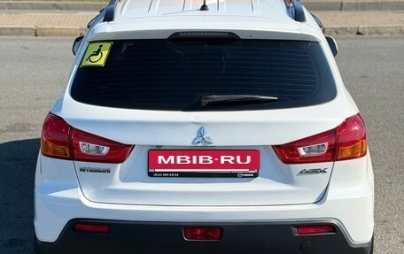 Mitsubishi ASX I рестайлинг, 2010 год, 900 000 рублей, 6 фотография