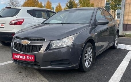 Chevrolet Cruze II, 2011 год, 585 000 рублей, 1 фотография
