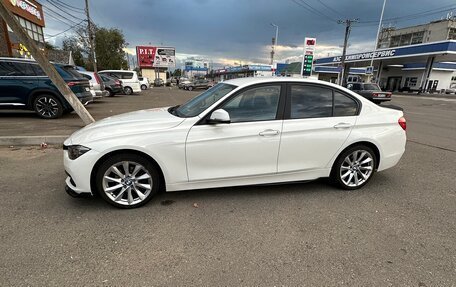 BMW 3 серия, 2017 год, 2 000 000 рублей, 2 фотография