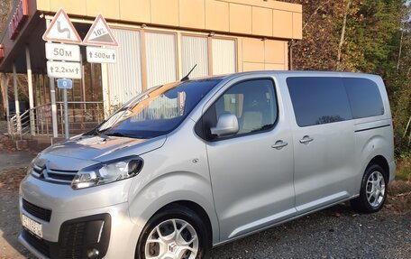 Citroen SpaceTourer I, 2017 год, 3 300 000 рублей, 2 фотография