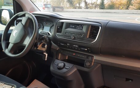 Citroen SpaceTourer I, 2017 год, 3 300 000 рублей, 9 фотография