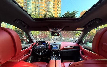 Maserati Levante I, 2017 год, 4 200 000 рублей, 18 фотография