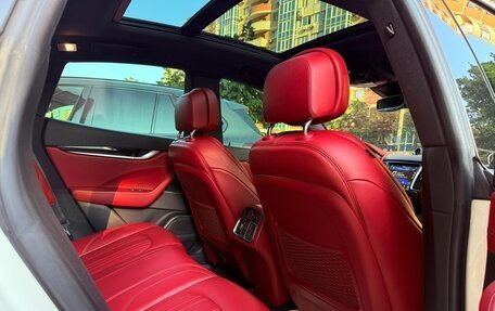 Maserati Levante I, 2017 год, 4 200 000 рублей, 20 фотография