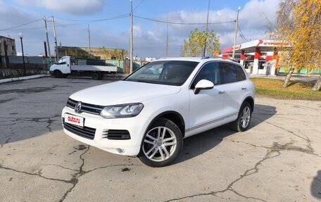 Volkswagen Touareg III, 2012 год, 2 000 000 рублей, 3 фотография