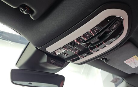 Porsche Macan I рестайлинг, 2022 год, 6 250 000 рублей, 21 фотография