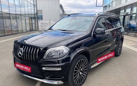 Mercedes-Benz GL-Класс, 2013 год, 2 398 000 рублей, 2 фотография