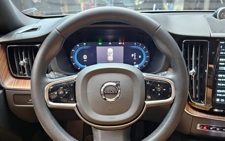 Volvo XC60 II, 2022 год, 3 820 000 рублей, 21 фотография