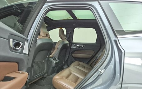 Volvo XC60 II, 2022 год, 4 100 000 рублей, 14 фотография