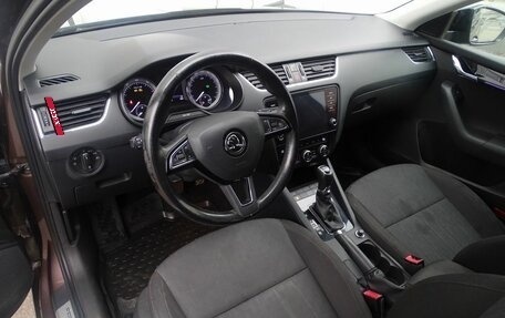 Skoda Octavia, 2018 год, 1 820 000 рублей, 4 фотография