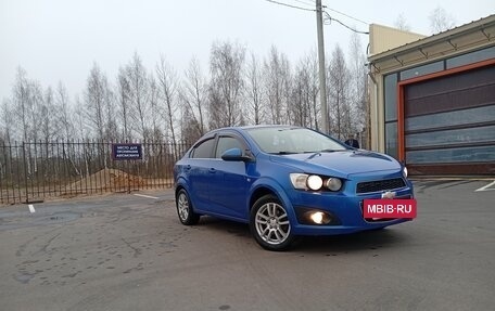 Chevrolet Aveo III, 2012 год, 650 000 рублей, 3 фотография