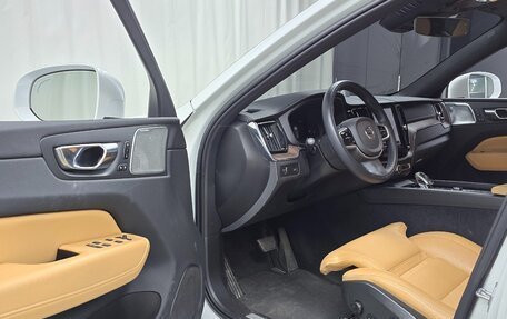 Volvo XC60 II, 2022 год, 4 630 000 рублей, 17 фотография