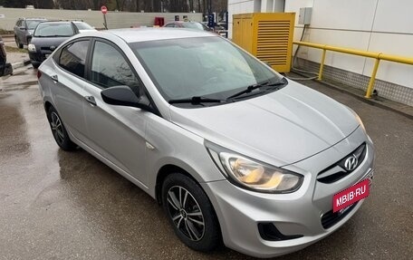 Hyundai Solaris II рестайлинг, 2014 год, 795 000 рублей, 5 фотография