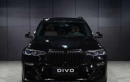 BMW X7, 2019 год, 5 950 000 рублей, 2 фотография