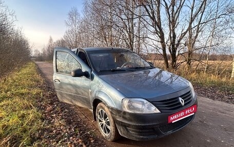 Renault Logan I, 2013 год, 460 000 рублей, 2 фотография