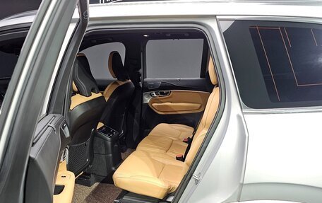 Volvo XC90 II рестайлинг, 2022 год, 5 330 000 рублей, 16 фотография