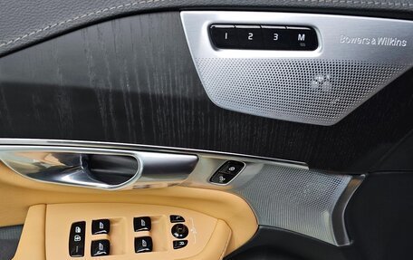 Volvo XC90 II рестайлинг, 2022 год, 5 330 000 рублей, 17 фотография