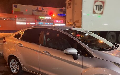 Ford Fiesta, 2015 год, 1 000 000 рублей, 4 фотография