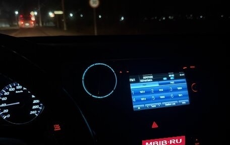 Mitsubishi Outlander III рестайлинг 3, 2013 год, 1 060 000 рублей, 9 фотография