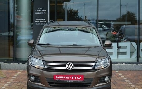Volkswagen Tiguan I, 2015 год, 1 399 000 рублей, 2 фотография