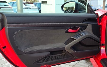 Porsche 718 Spyder, 2025 год, 27 390 000 рублей, 7 фотография