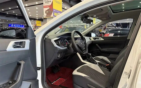 Volkswagen Polo, 2021 год, 991 027 рублей, 14 фотография