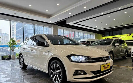 Volkswagen Polo, 2021 год, 991 027 рублей, 3 фотография