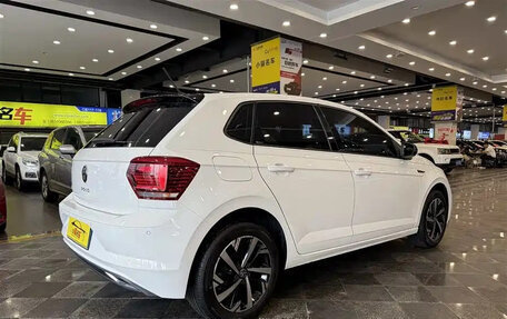 Volkswagen Polo, 2021 год, 991 027 рублей, 4 фотография