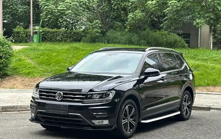 Volkswagen Tiguan II, 2021 год, 3 350 069 рублей, 1 фотография