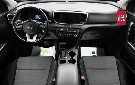 KIA Sportage IV рестайлинг, 2020 год, 2 470 000 рублей, 10 фотография