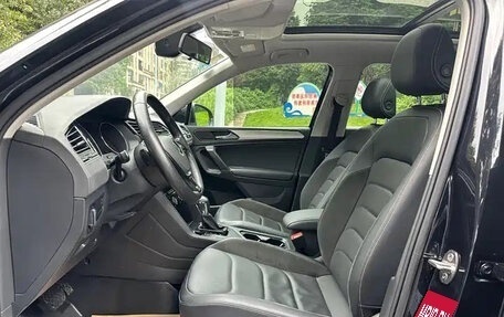 Volkswagen Tiguan II, 2021 год, 3 350 069 рублей, 12 фотография